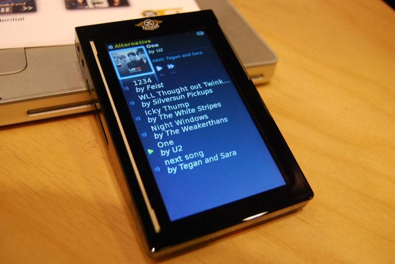 Illustration for article titled Slacker Portable Personalized Radio Player Video and Gallery
